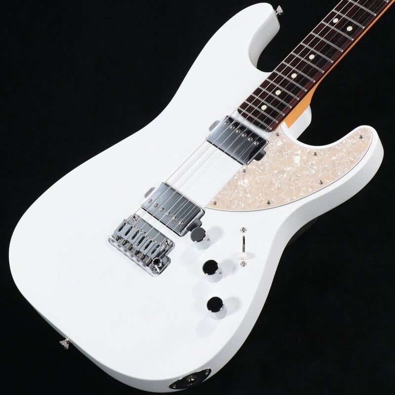 Fender Japan Elemental Stratocaster