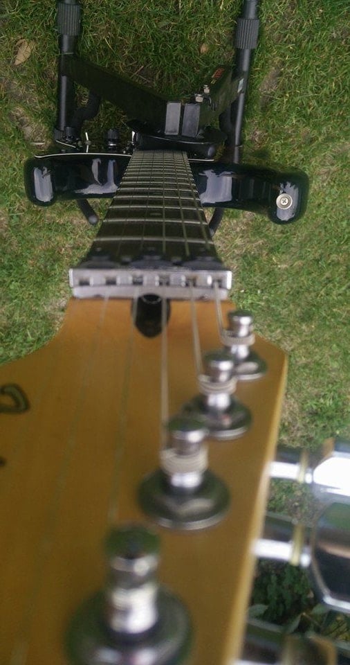 US Contemporary Stratocaster truss rod adjust