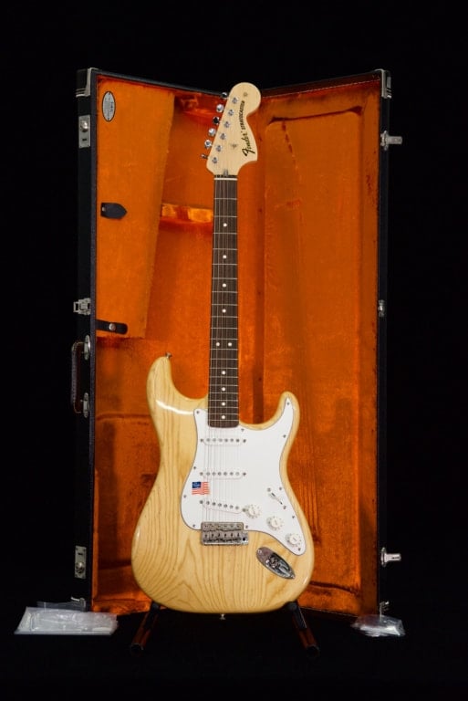 70 AVRI Stratocaster Case
