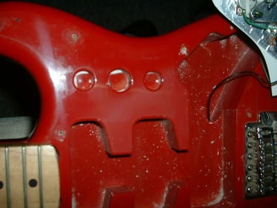 American Traditional Stratocaster body routing