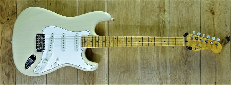 American Custom Stratocaster 