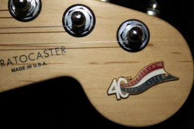In 1994 all the Stratocaster had a commemorative medallion on the headstock