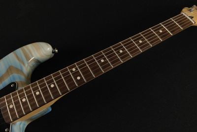 Special Edition Standard HSS Stratocaster Swirl fretboard