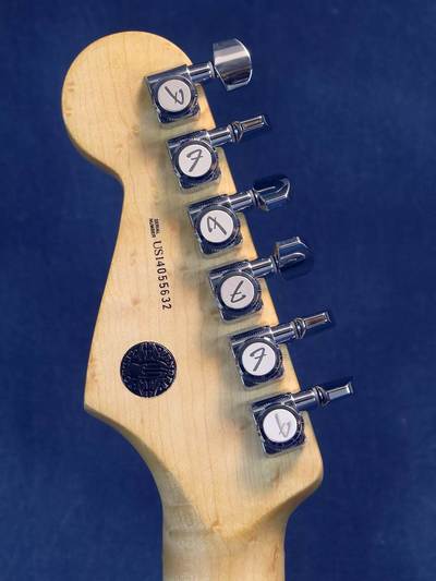 Fender Select Stratocaster Exotic Maple Quilt Headstock Back