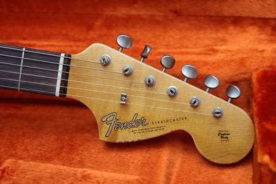 1967 Heavy Relic Stratocaster headstock
