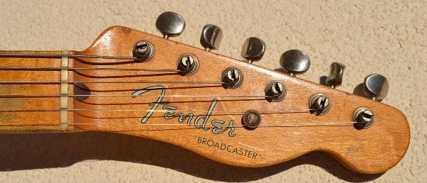 Fender Telecaster round string guide