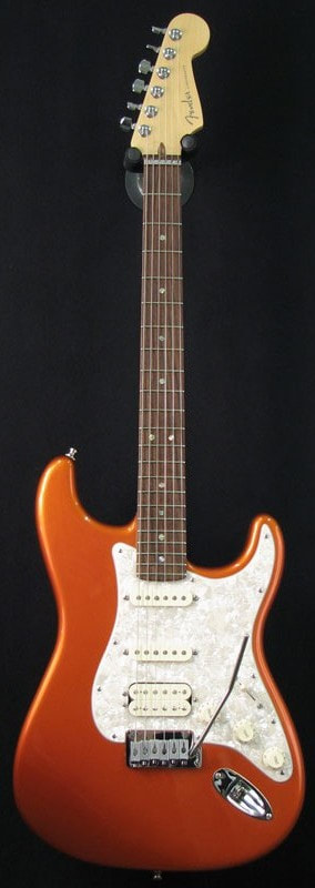 American Deluxe Stratocaster HSS locking tremolo front