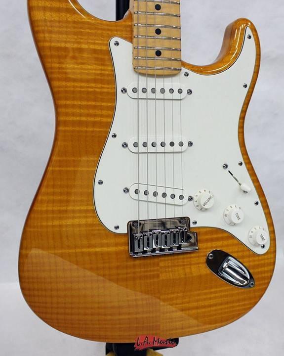 2012 Custom Deluxe Stratocaster body