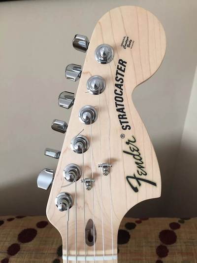 
Billy Corgan stratocaster Headstock front