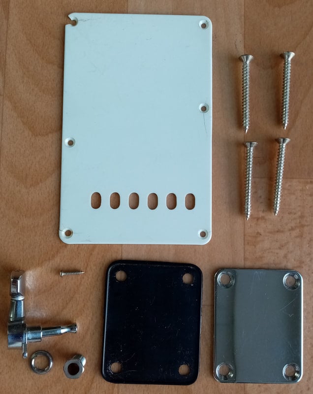 Squier Standard Stratocaster back plate, neck plate and scews