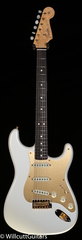75th Anniversary Stratocaster front