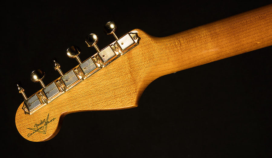 Fender Artisan Korina Stratocaster