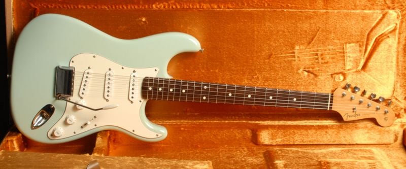 62 stratocaster front