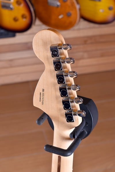Deluxe Roadhouse Stratocaster headstock back