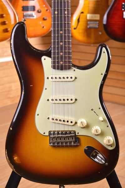 60 Stratocaster Body front