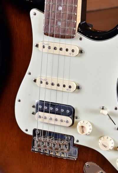 American Deluxe Mahogany Stratocaster Pickups