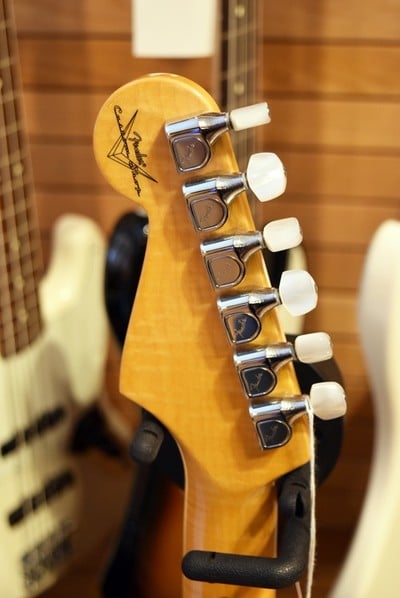 American Custom Stratocaster (2015 model) headstock back