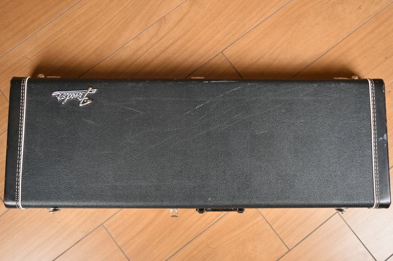 70 AVRI Stratocaster Case