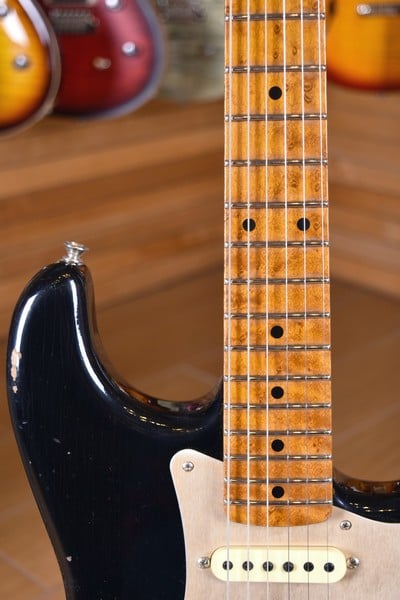 Limited Edition Relic ’56 Fat Roasted Stratocaster dots