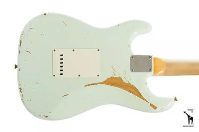 Builder Select 1962 Stratocaster Relic body back