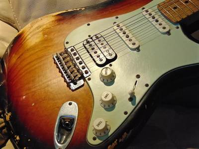Classic HBS-1 Stratocaster knobs
