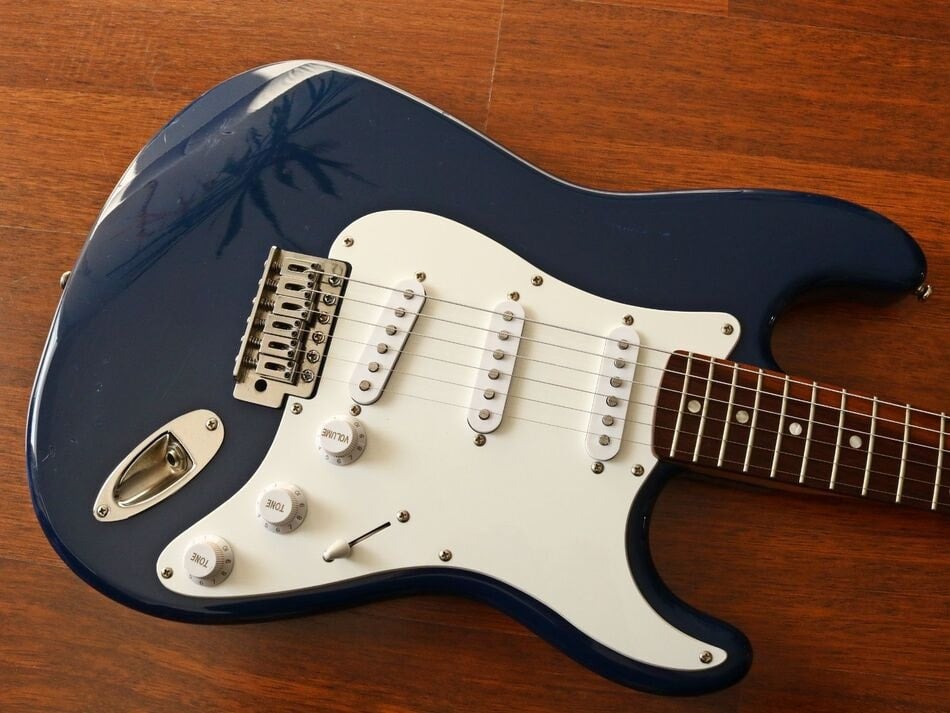 Squier Bullet Strat with Tremolo made in China
