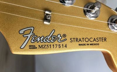 Gold Sister stratocaster Decal