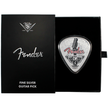 The elegant Fender/PAMP black case