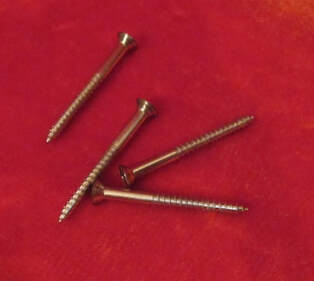 Half-threaded screws were used on the neck plate until 1962 circa