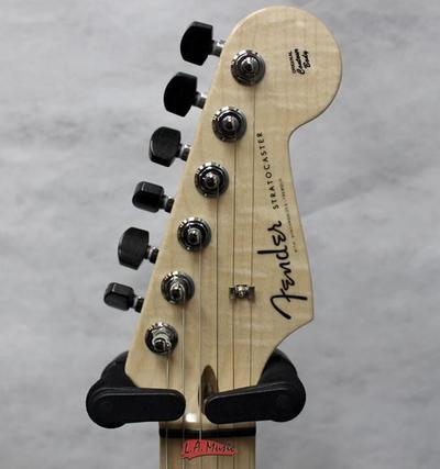 Quilt Maple Top Stratocaster headstock