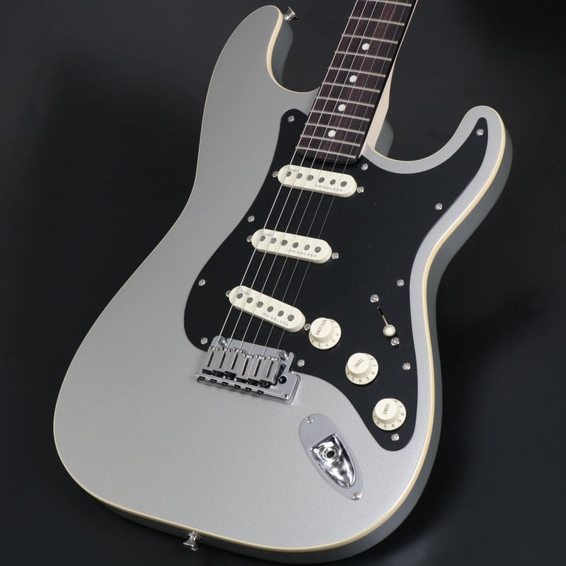 Made in Japan Modern Stratocaster Olympic Pearl