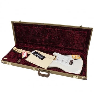 56 AVRI Stratocaster Case