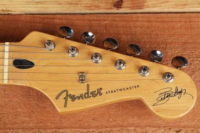 Buddy Guy stratocaster Headstock front