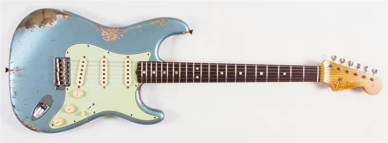 65 heavy relic stratocaster front
