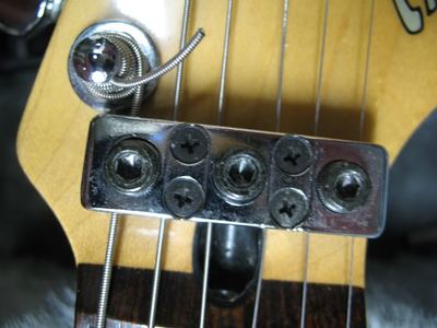Kahler Standard Stratocaster MIJ string clamp