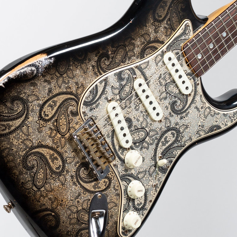 Limited '69 Black Paisley Stratocaster Relic slanted body