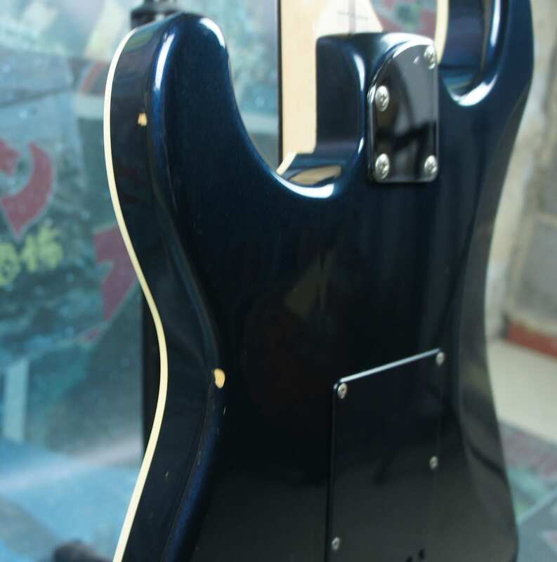 Aerodyne Medium Stratocaster AST-M Black