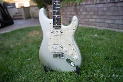 American Double Fat Strat Body front