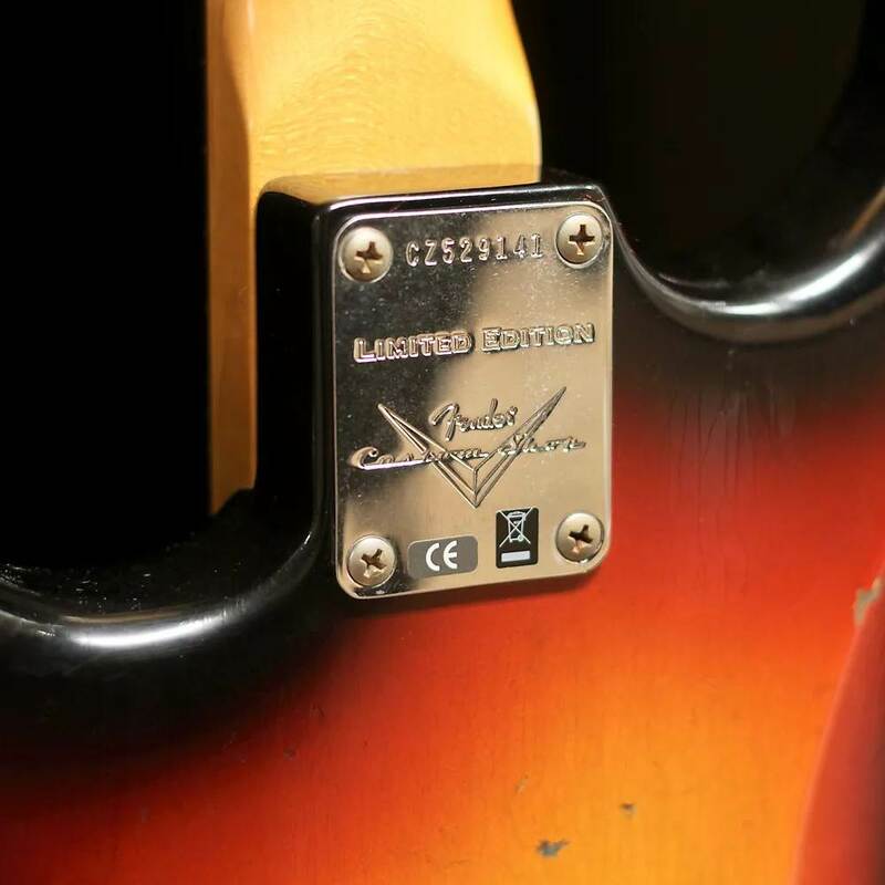 Limited 1962 Stratocaster Journeyman Relic 3-Tone Sunburst neck plate