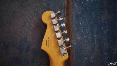 Classic '60s Stratocaster headstock back