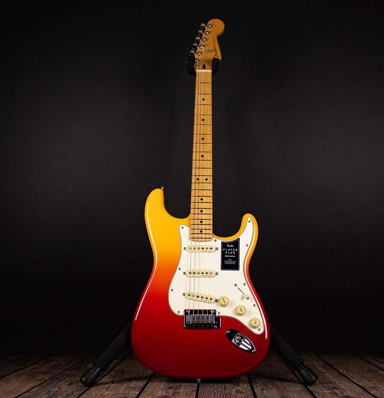 Player Plus Stratocaster 