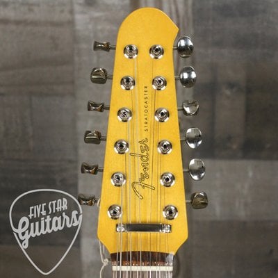 FSR Traditional Stratocaster XII headstock