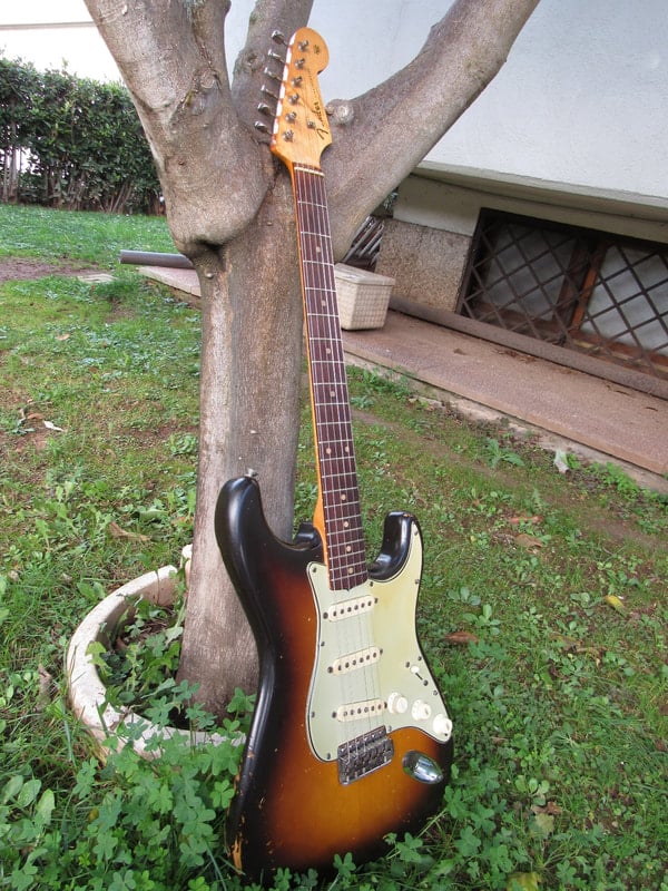 1961 stratocaster front
