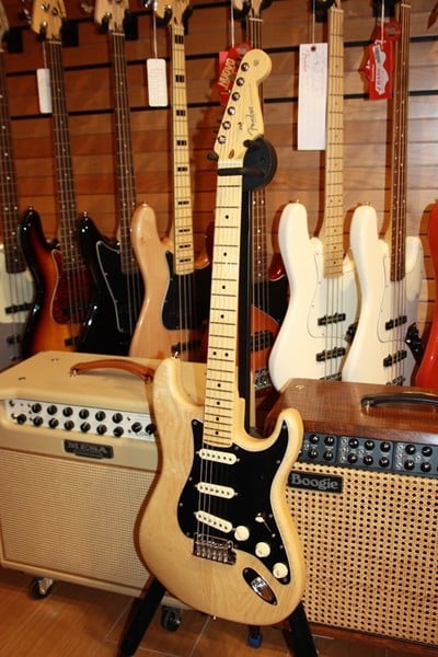 American Standard Oiled Ash Stratocaster front