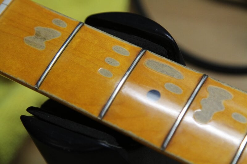 David Gilmour stratocaster Fretboard Dots
