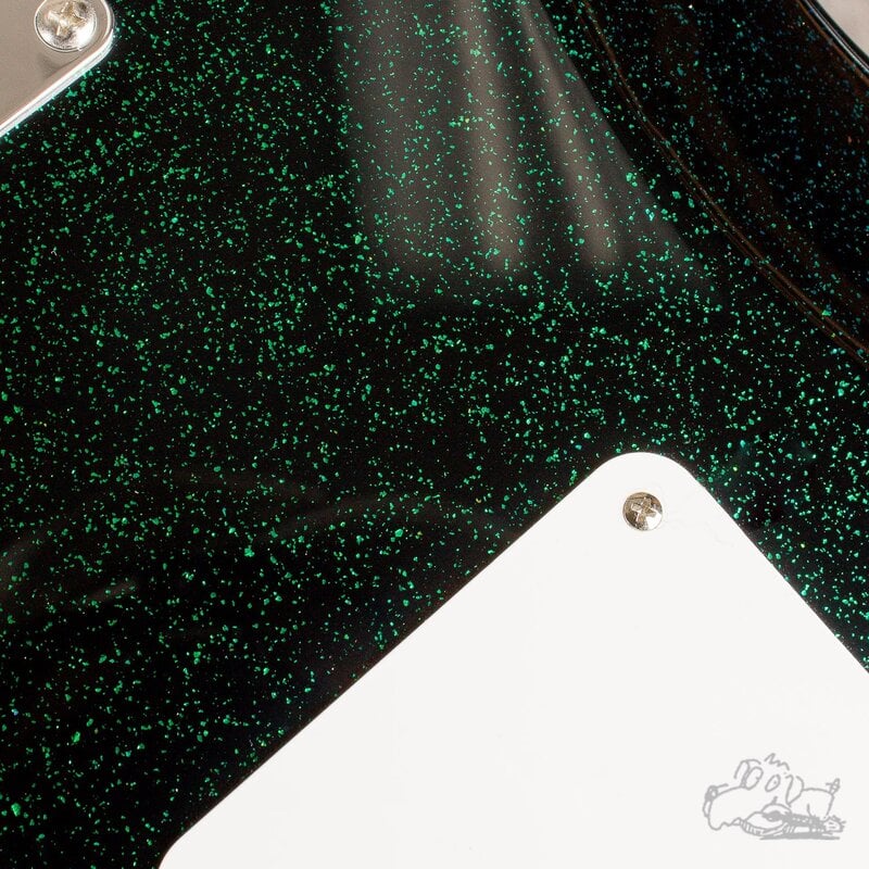 Limited Edition Flip Flop Green Blue Standard Stratocaster finish detail