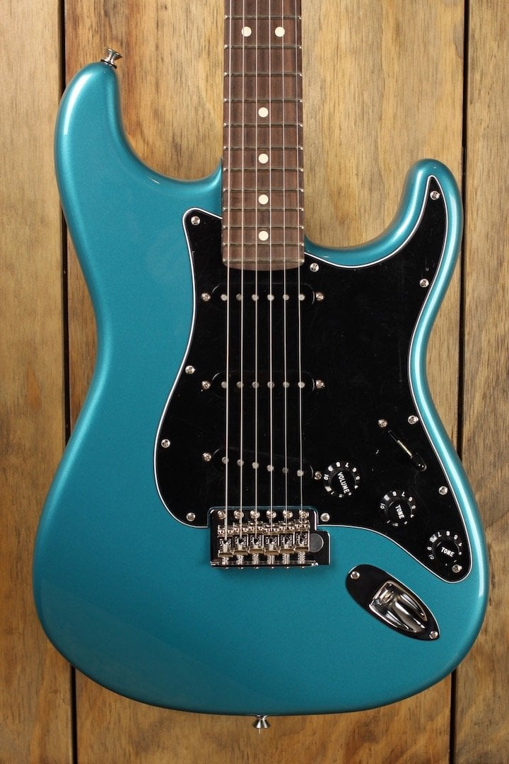 American Ash Stratocaster Ocean Turquoise Body front