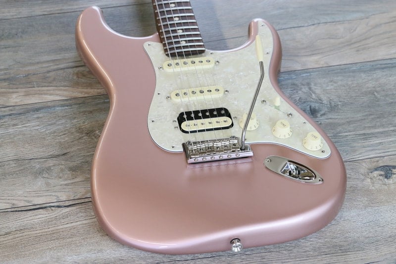 American Professional Stratocaster hss Rosewood Neck