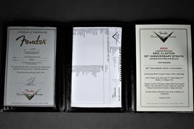 30th anniversary clapton stratocaster Certificate
