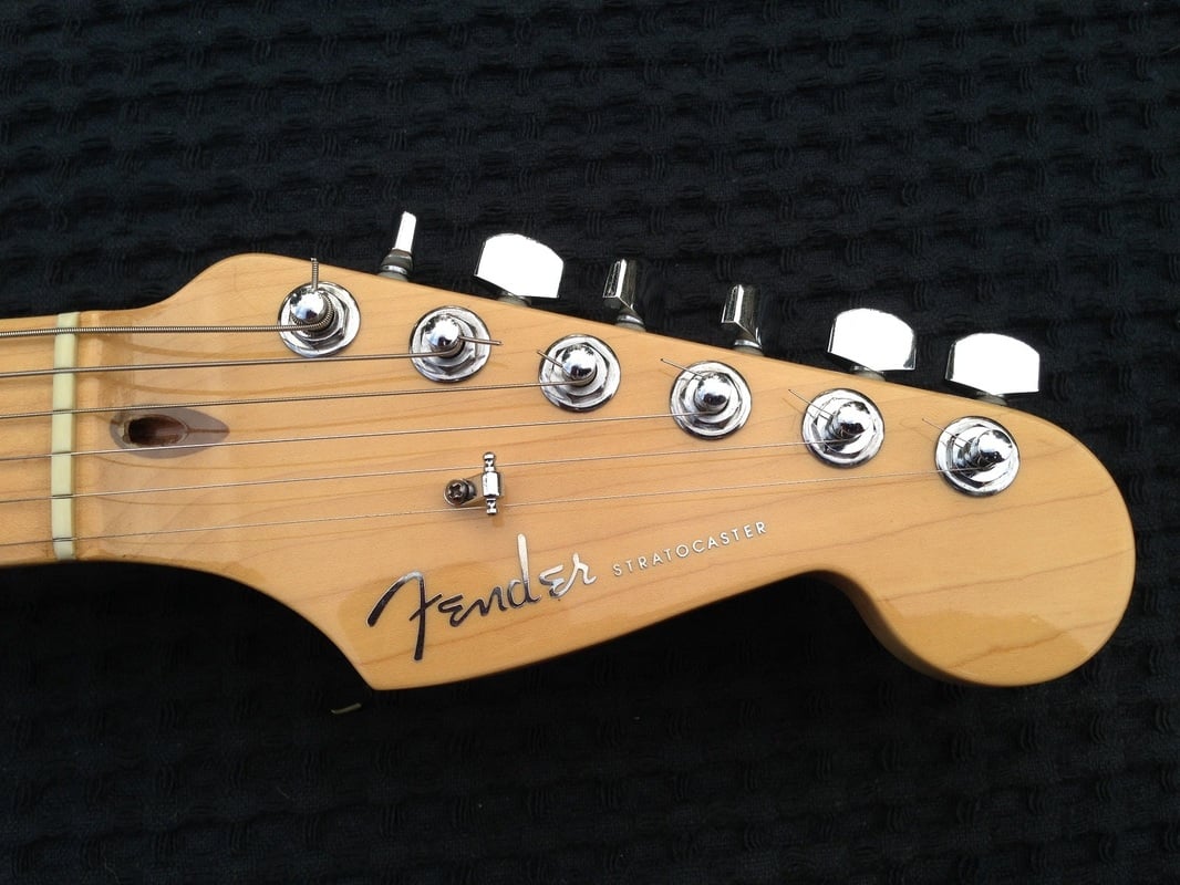 American Deluxe Stratocaster - First Series - FUZZFACED